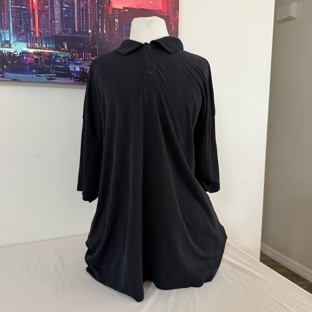 Elegant Black Polo Shirt for Men
